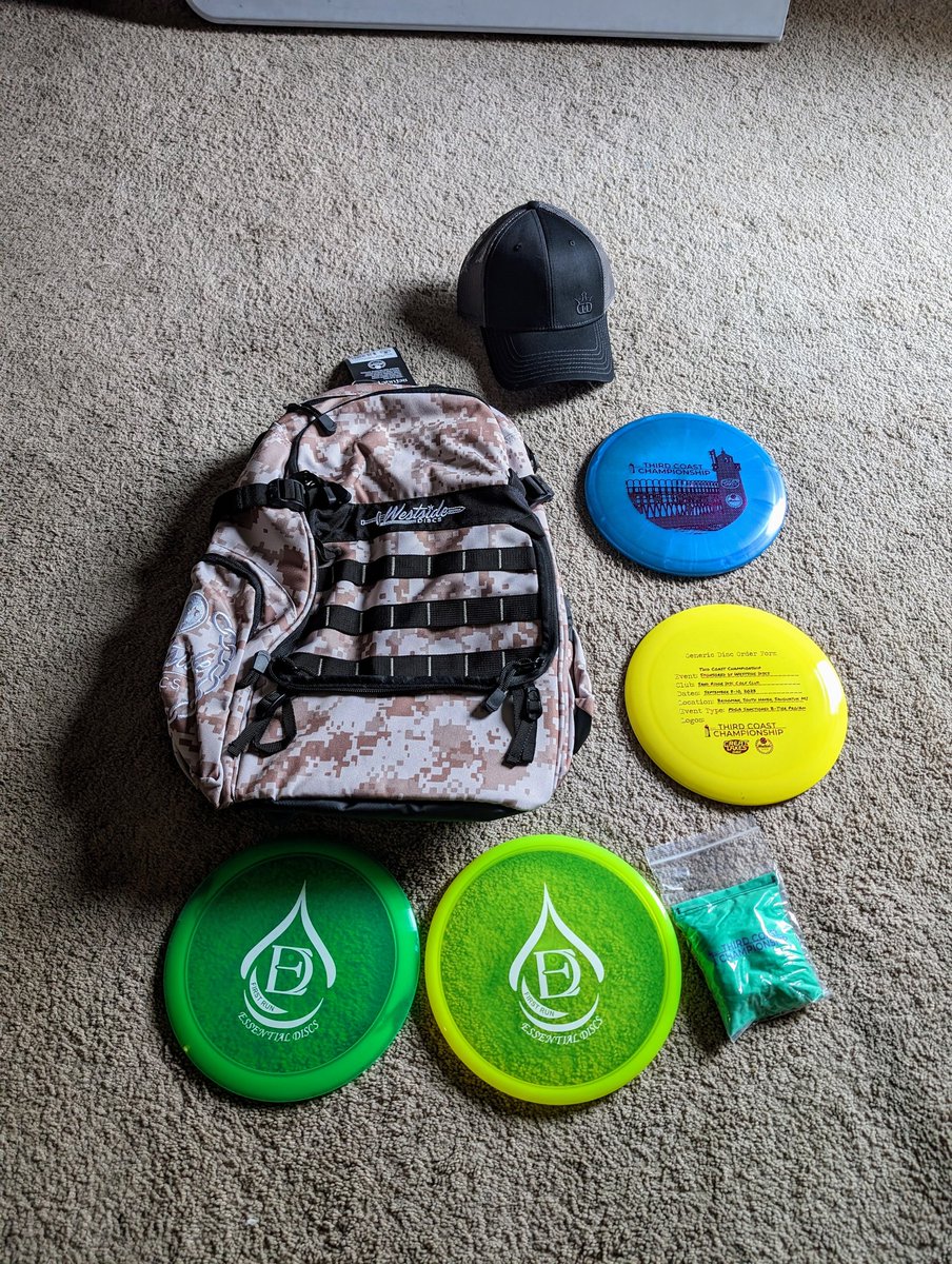 Ooh, it's almost giveaway time! You want to win this prize pack? Details to come later tonight. (A @westsidediscs bag, a few westside discs, two first run discs from @EssentialDiscs , and a few other items)