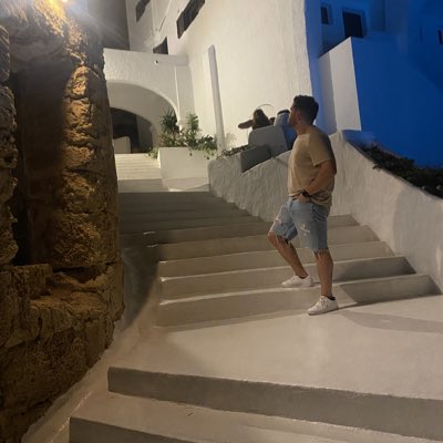 MarotoJess's tweet photo. #NuevaFotoDePerfil https://t.co/VfjqCl8OFA