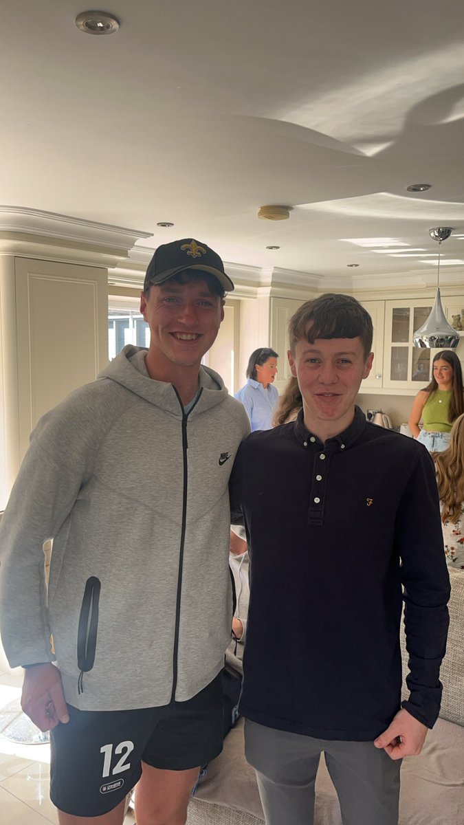 Saint Smyth back in Mayobridge! 

Thanks to <a href="/JamesMc80865721/">James McManus</a> for sending the photo 🏈