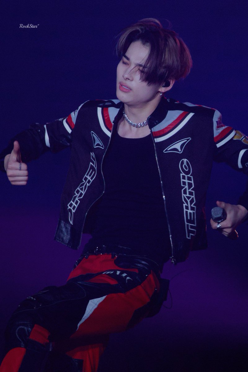 RockStar tweet media