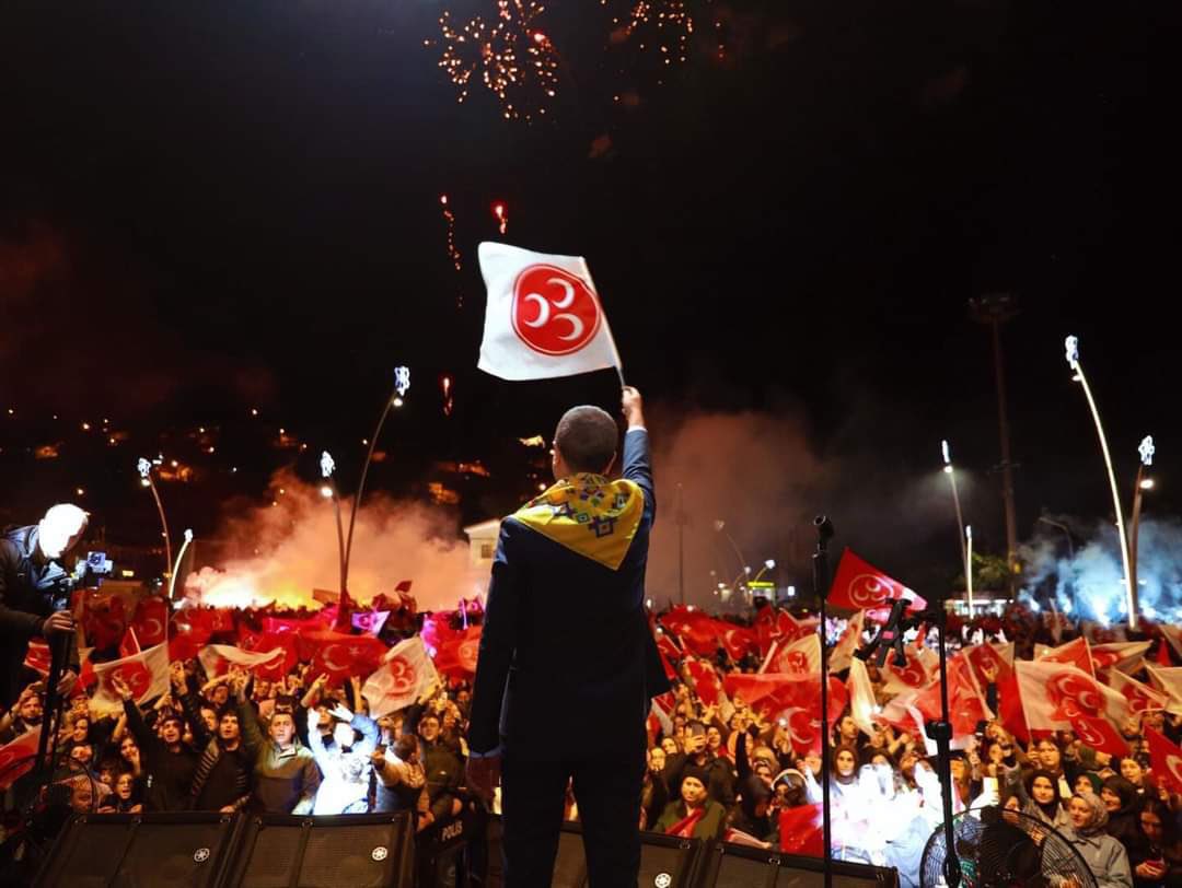 Bir destan yazdık…
MHP olarak tarihimizde ilk defa TOKAT BELEDİYE BAŞKANLIĞINI kazandık.