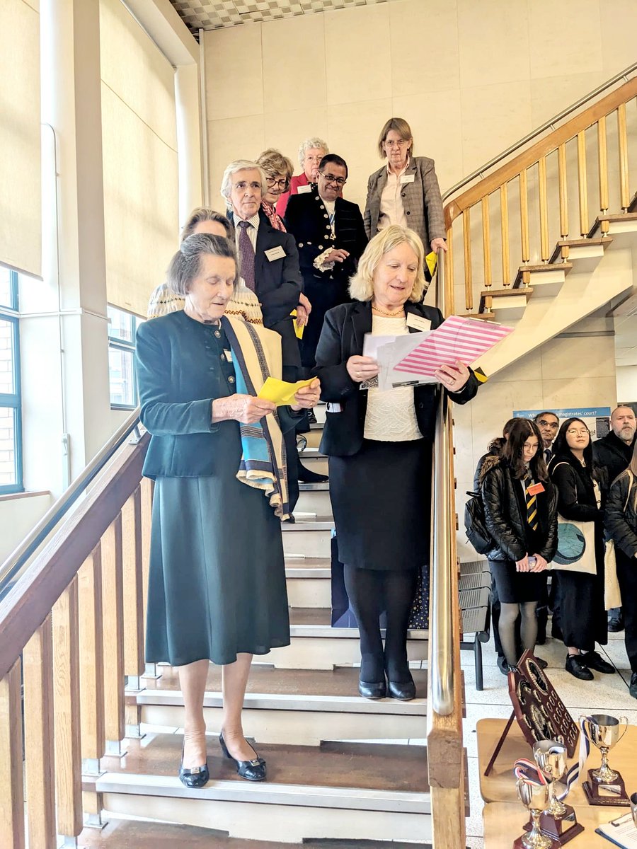As High Sheriff, being His Majesty the King’s representative in the county for judiciary and maintenance of law & order, it was extra special for me to attend Mock Trials at Swindon Magistrates Court, organised by Young Citizens charity every year. Well done to all the students.