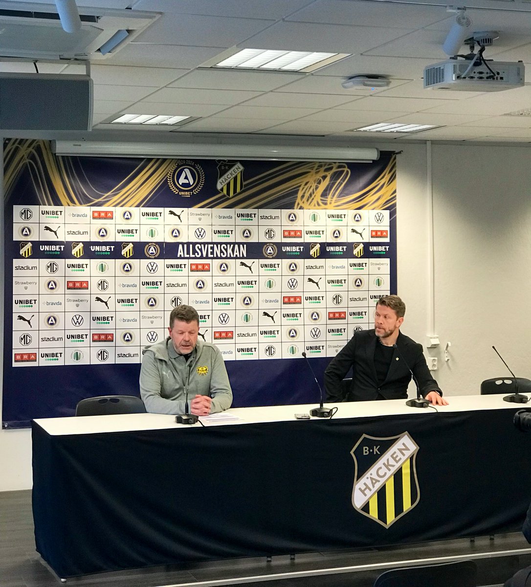 🎙The man of the moment and <a href="/meatmansoccer/">Steve Wyss</a>’s hero Anders Torstensson in the post-match press conference 🇸🇪 

<a href="/MjallbyAIFs/">Mjällby AIF</a> <a href="/66ator/">Anders Torstensson</a>