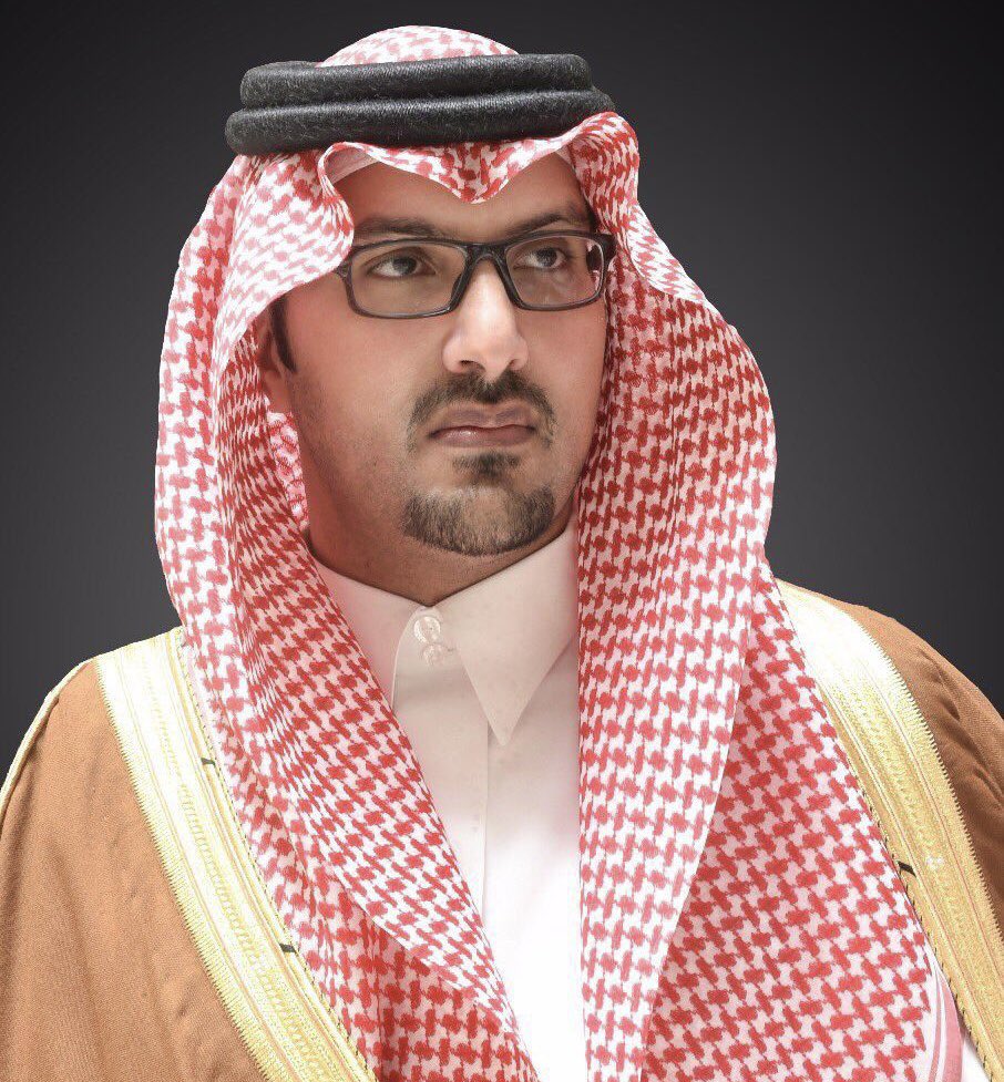 🔴 سمو نائب أمير منطقة #المدينة_المنورة
الامير #سعود_بن_خالد يجري أتصالاً هاتفياً بالاستاذ فلاح بن زايد العضيله وجرى خلال الاتصال تقديم التعازي والمواساة لأسرة الفقيد الشيخ #مسفر_بن_زايد سائلا المولى ان يتغمد الفقيد بواسع رحمته وان يلهم اهله وذويه الصبر والسلون
#مهد_الذهب