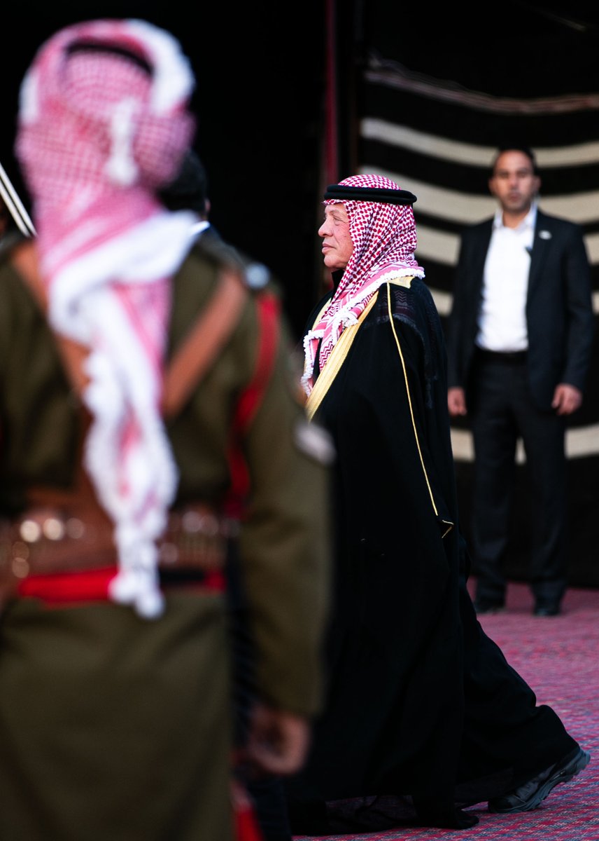 من وصول جلالة الملك عبدالله الثاني إلى منطقة #وادي_رم في #البادية_الجنوبية 

From His Majesty King Abdullah II’s visit to #WadiRum in the Southern Badia