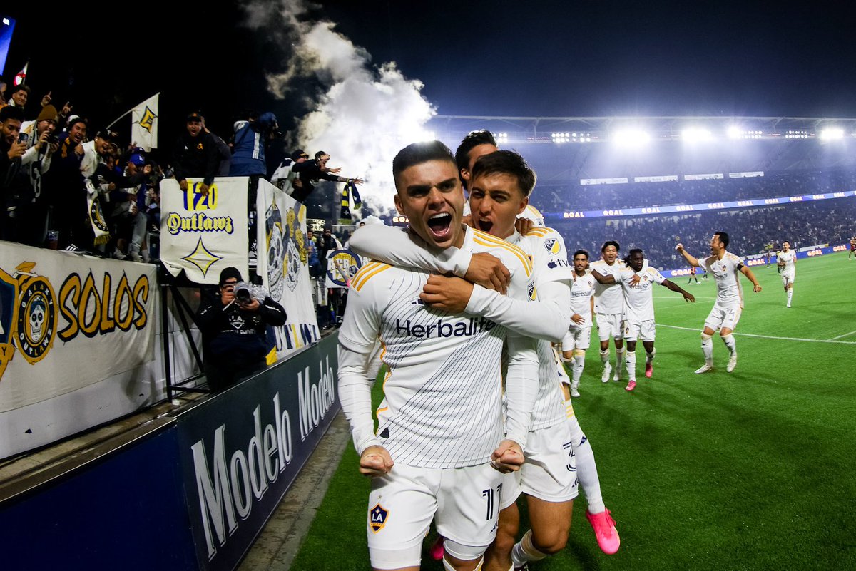 In the #LAGalaxy's 1-0 win over Seattle, @gabrielpec01, one third of the Killa P's, scored his first @MLS goal, created 2 chances, won 11/16 duels, 3/3 tackles and a game-high 11 possessions, completed 5/8 dribbles and was fouled 3 times. #MLS #Facts #Obrigado #RainMan 🇧🇷✨