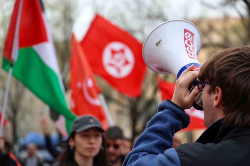 In Palestina non c’è Pasqua, non c’è festa. 
Il popolo di Gaza è vittima della ferocia di Israele e dell’ipocrisia di chi è complice. Ieri in piazza nel Giorno della Terra per dire #StopGenocidio