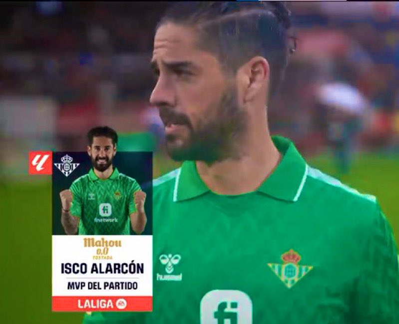 NFootyEditz's tweet photo. Isco vs Girona today 🪄 

Most dribbles won in the match 5/5
89% passing accuracy 52/58
MVP of the match ⭐️

Back from an injury, team lost the game, and he still comes out as best player 👏🏼 #MagIsco #RealBetis https://t.co/lZTLmC6AJl