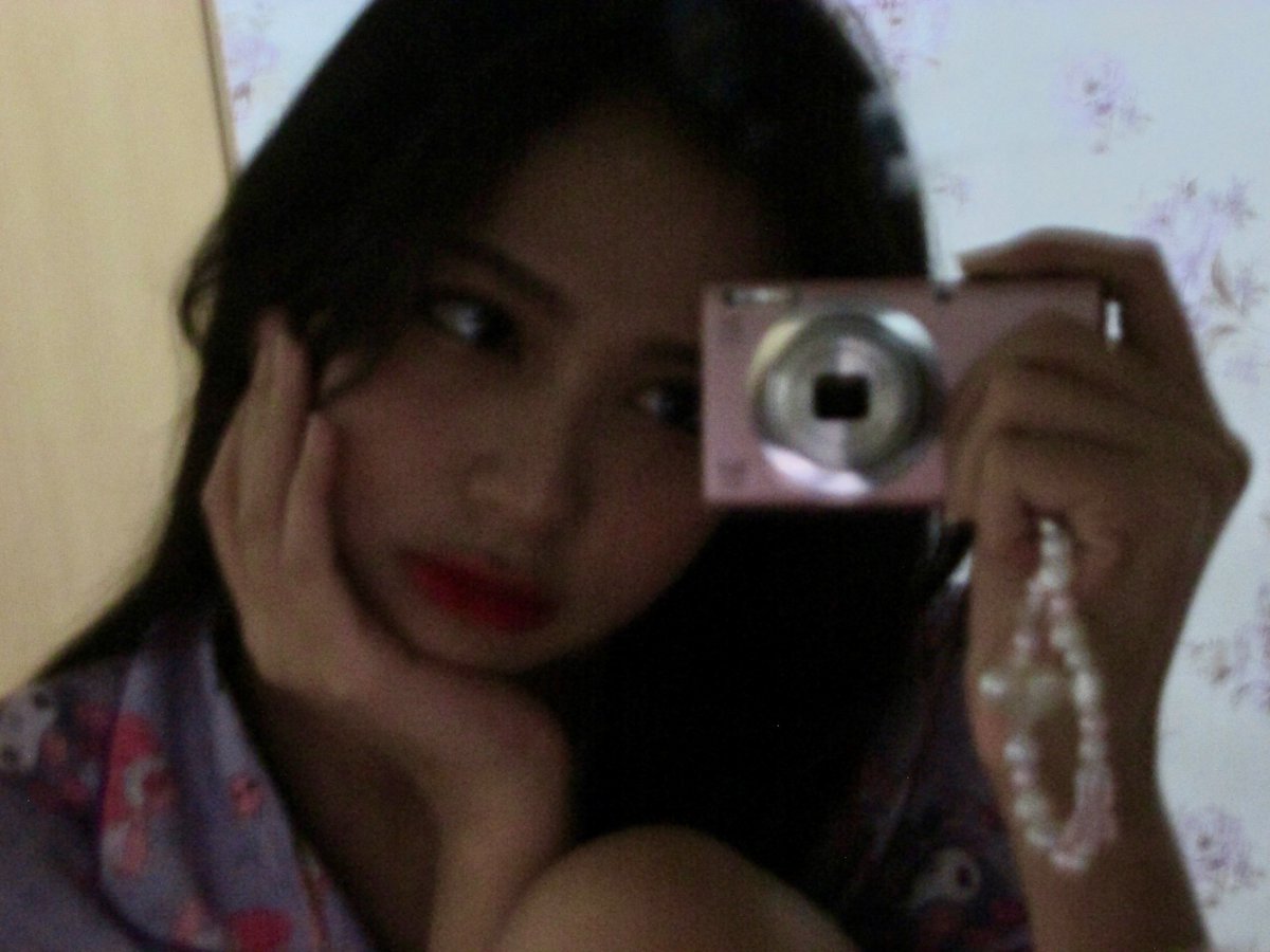 I_KathrinaJKT48's tweet photo. Dirty mirror🤷‍♀️ https://t.co/LeXHJMoxoT