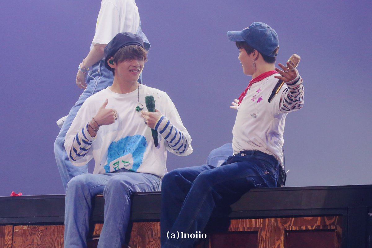 1noiio's tweet photo. 2019 5th Muster Magic Shop 95z

#AprilFoolsDay 
#방탄소년단 #BTS
#뷔 #김태형 #태형 #지민 #박지민 
#v #KimTaehyung #Taehyung
#jimin #parkjimin https://t.co/y0Ptz1QAJo