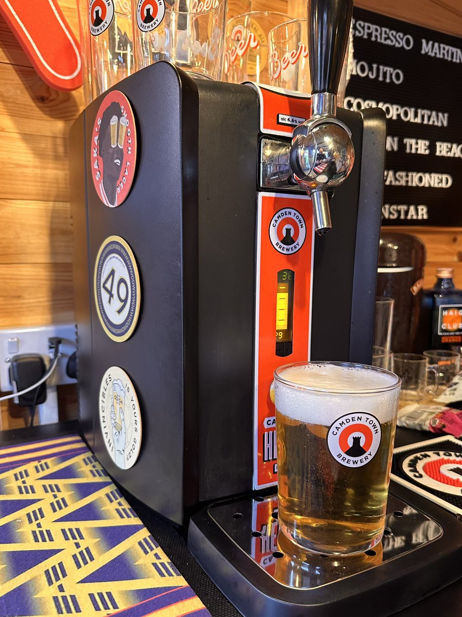 danhutch's tweet photo. @CamdenBrewery Absolutely!! 🍻🔴⚪️ https://t.co/L0ArolL1oa