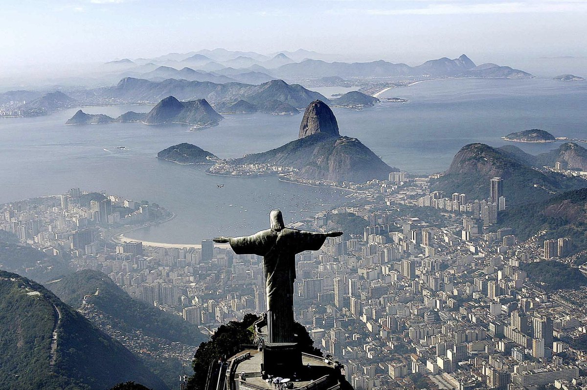 #DYK that Brazil's iconic Christ the Redeemer (Chrystus Odkupiciel), a 38-meter high statue in Rio de Janeiro, was designed by Paul Landowski, French sculptor of Polish descent. He was the son of a participant in the January Uprising (1863-64). Landowski passed away #OTD in 1961.