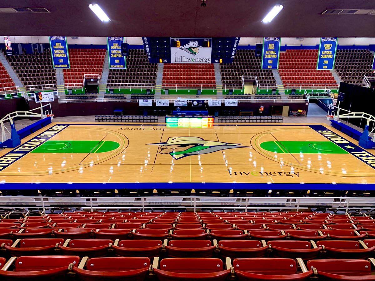 After a great conversation with Coach Hardy Friday, I am blessed to say I have received an offer from western Texas College💙💚!! @CeroromoBragg @KevinMoses38 @coach_iball @UOrangemen @GrissomHoops @HawksEliteAAU @PrepHoopsAL @ExpoHoops @talkinghoops23 @AverageJoesSpo1