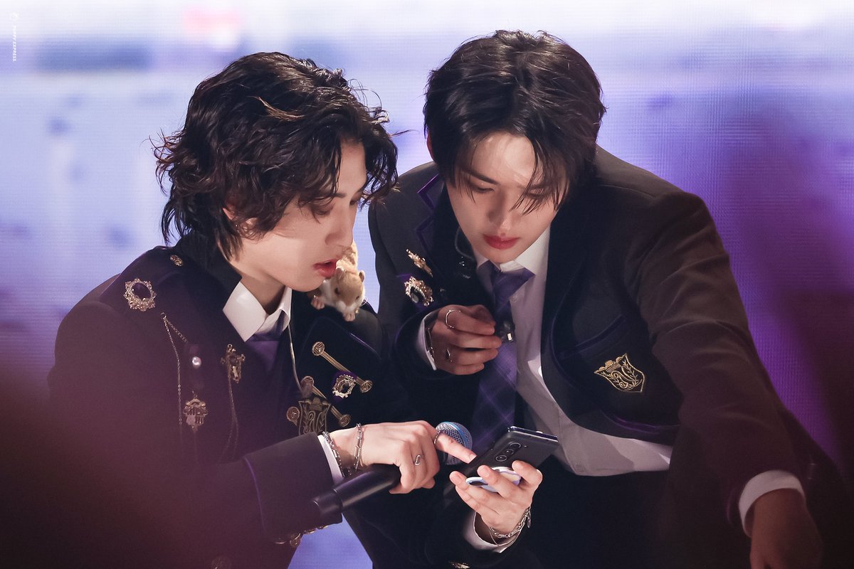 puppiexpress's tweet photo. 240331 HD

Rehearsal.

#한밍 #minsung
#한 #HAN #리노 #LeeKnow
#스트���이키즈 #Straykids https://t.co/FfSMq1mvHX