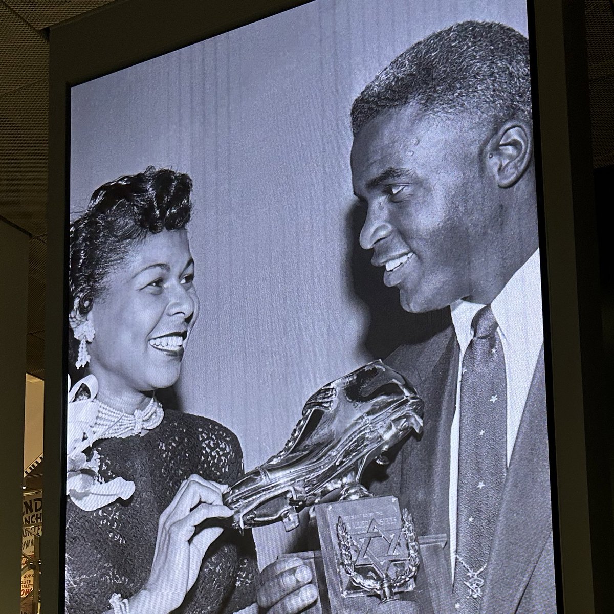 Closing out Womens History Month celebrating a woman who has had an enormous impact on generations & the future. Rachel Robinson was a pillar of strength for Jackie Robinson and at 101 continues to champion education by providing scholarships and mentoring over 1k JRF scholars.