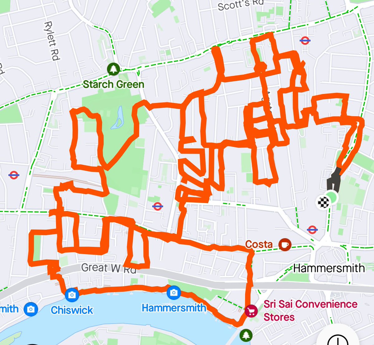 Cycle patrols around ravenscourt and grove today resulted in a male causing drug related ASB to be banned from grove for a period of 3 months, we will use the tools available to us to proactively provide peace to the residents. #MoreTrustLessCrimeHighStandards #MyLocalMet