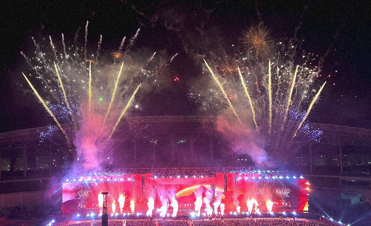 nyoro__ng's tweet photo. 세븐틴이 됴아
히히 https://t.co/gZL0Tdx6dK