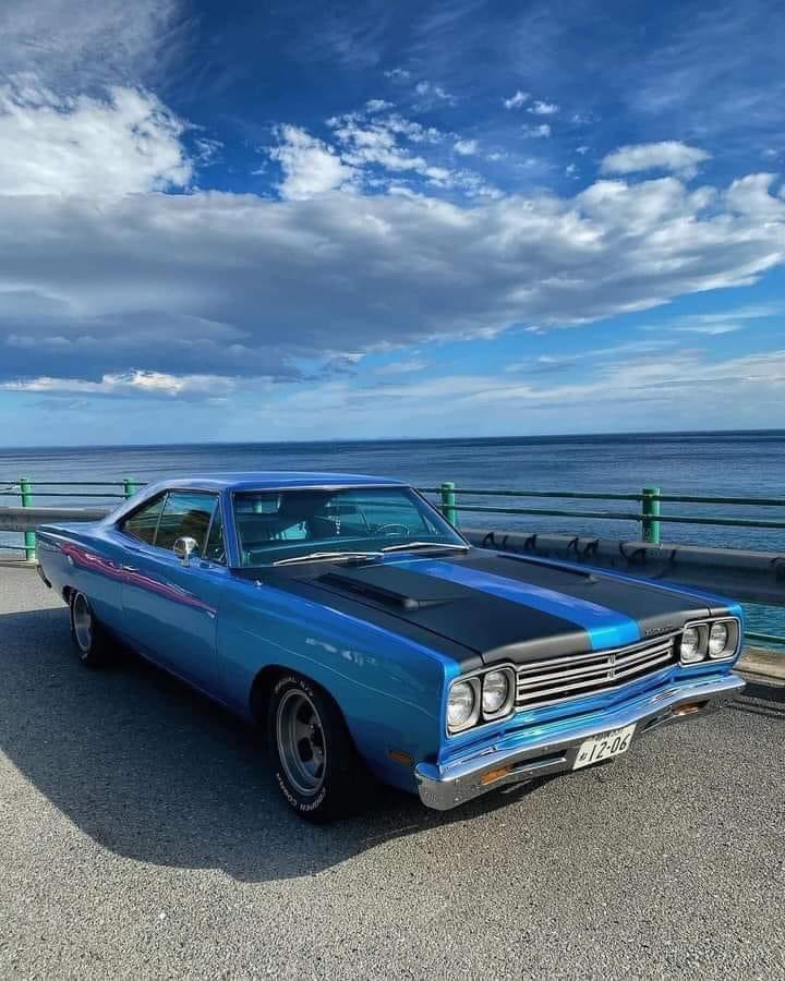 Plymouth Roadrunner

#Mopar #Plymouth #Roadrunner #v8 #AmericanMuscle #ClassicCars #musclecars #moparmuscle #MoparOrNoCar #v8power @Mopar_Logic @DannyCountKoker