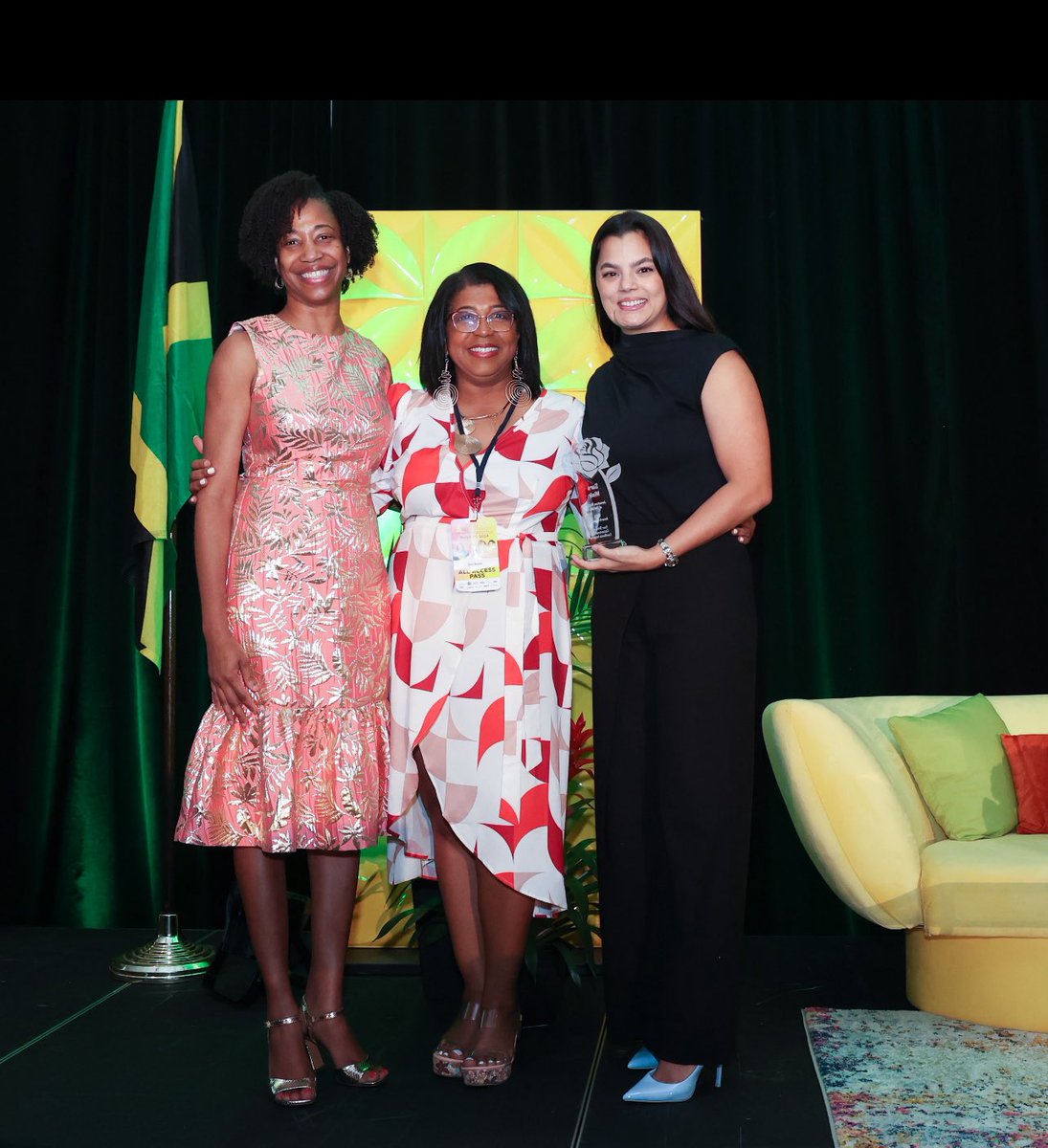 Janjammer's tweet photo. Phenomenal women @IamCathyGoodall Aisha R , Dr Camelia L, Sara Misir, @THEBESTESS_ Tessanne Chin, Cindy B @jwoflorida WEC24 https://t.co/E87kdW6GmP