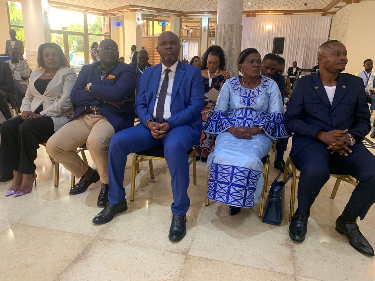 LnacRdc's tweet photo. @StopTB RDC, Restitution de la Réunion UNHLM 2023 auprès du Conseiller Principal du Chef de l'état en charge de la santé et bien être, du caucus des parlementaires, des partenaires techniques et financiers ainsi que la SOCI. La Directrice de la LNAC a rappelé les  engagements... https://t.co/tHcGZn6XNU