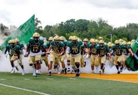 Happy Easter! I am blessed to be able to continue my football and academic journey at Knoxville Catholic High School.
@MikeTucker52 
@KnoxCatholic 
@KCIrishFootball 
@AlPopsFootball 
@LeeSmith 
Thank you to all past coaches and trainers for helping me grow in my faith and skill.