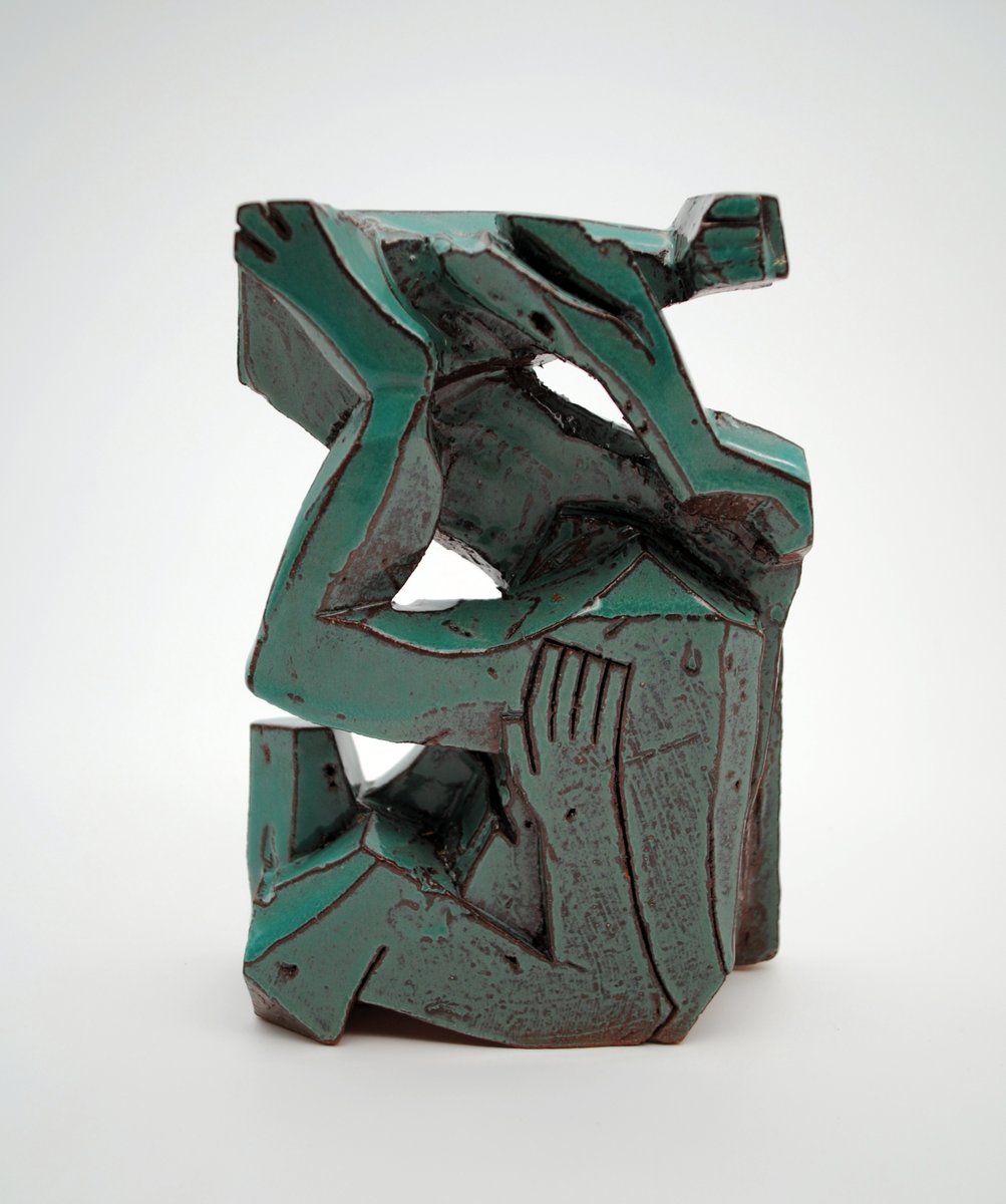 transmasc dog figure 
2019
🔺1 terra cotta, glaze