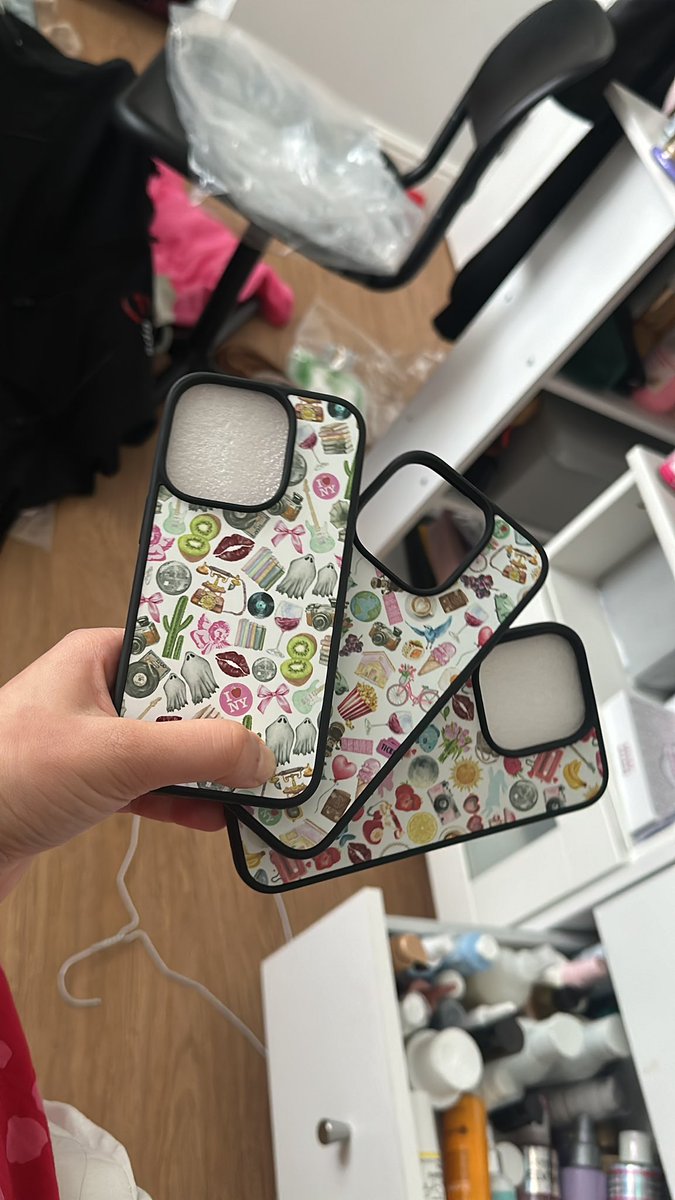 Are u kidding me?!!!!!! <a href="/caitlinsjewls/">Caitlin’s creations shop</a>