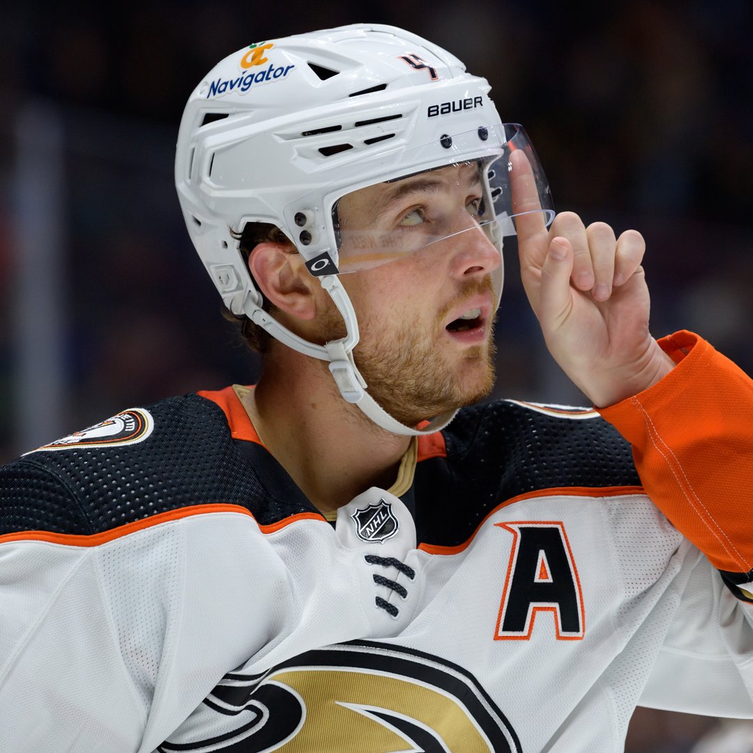 AnaheimDucks's tweet photo. What's Up Brother ☝️

It's gameday!

#FlyTogether https://t.co/D3VpxAyJ1X