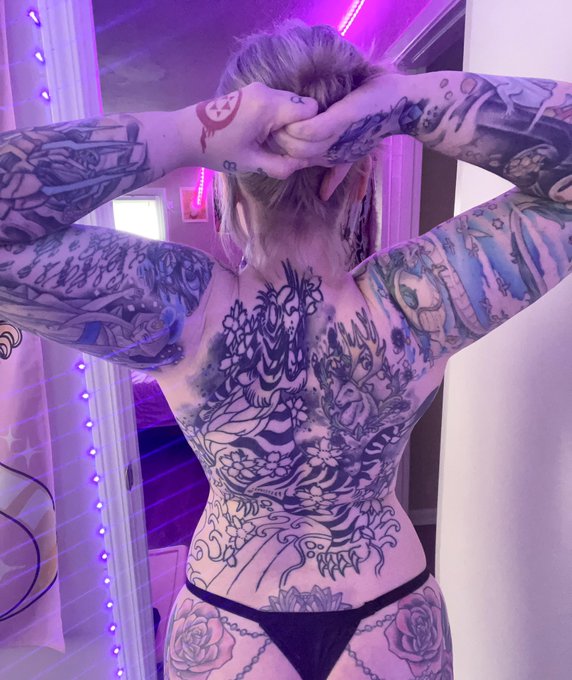 back is toning up  :3 https://t.co/yxw0KZhDX4<a href="/tag/newprofilepic"class="tags"><span>#newprofilepic</span></a>