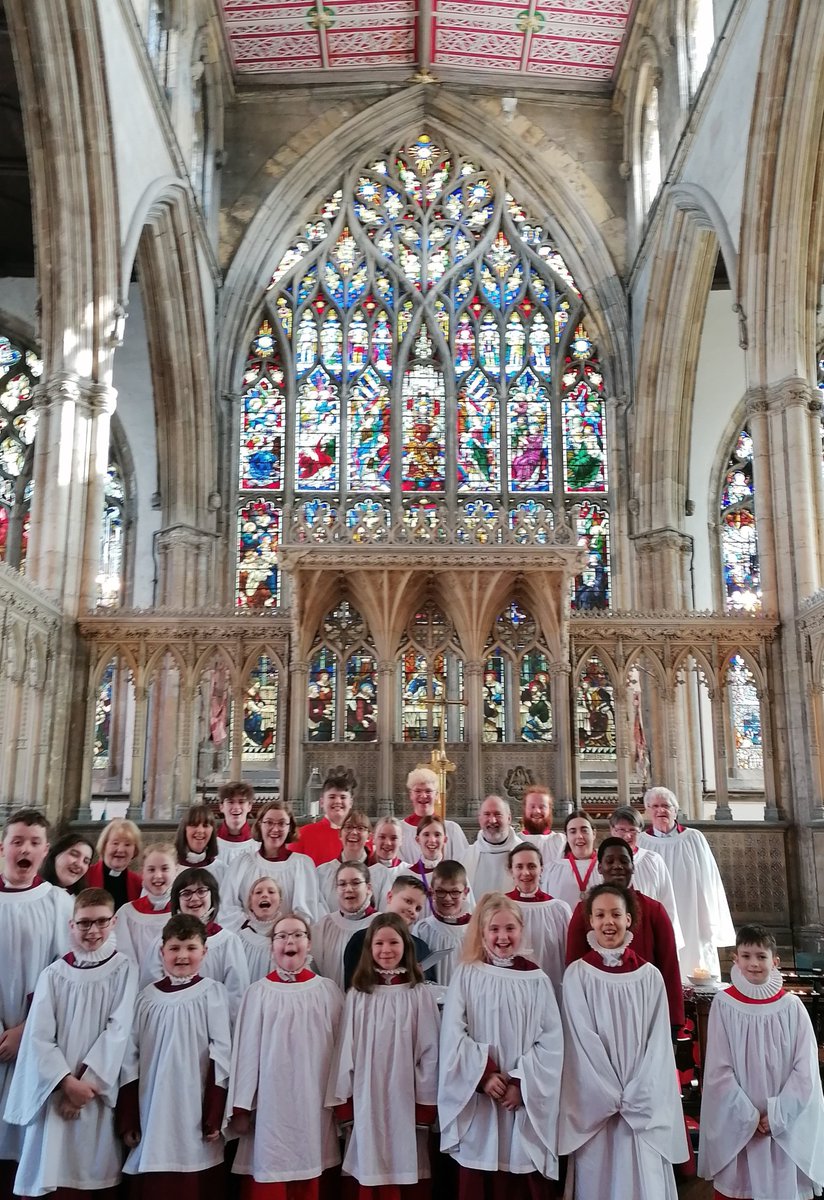 It's been too busy for doing social media stuff, but...it is finished! A brilliant Holy Week from this crew, big 'well done' to all!
<a href="/HullMinster/">Hull Minster</a> <a href="/HullMusicHub/">Hull Music Service</a>