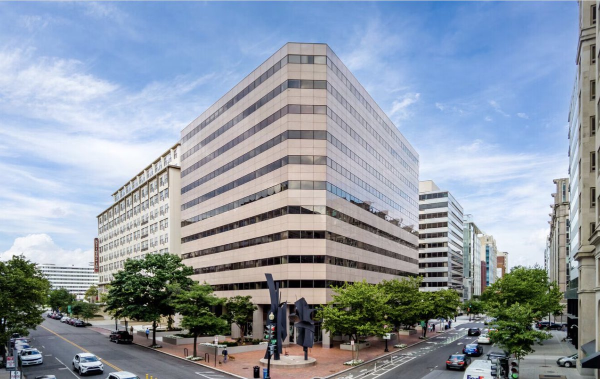 JUST IN: Another Washington DC office building has just sold at a massive ~75% discount to what it last sold for The 175k sq ft tower at 1101 Vermont Ave sold for $16M The building last sold for $60M in 2006 The assessment value in 2018 was $72M in 2018 Washington DC has…