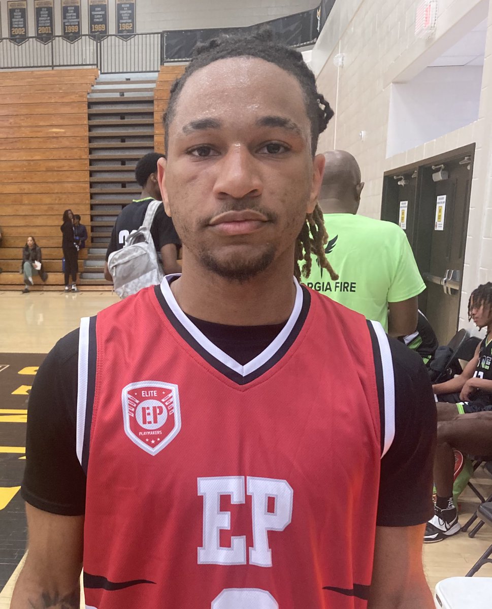 OntheRadarHoops's tweet photo. OTR Atlanta Classic

‘25 G Keymond Maze finishes with a game high 25p.

High energy combo guard capable of getting buckets on the run or with the jumper.

📌 @keymondmaze2 https://t.co/TozNJIdSwm