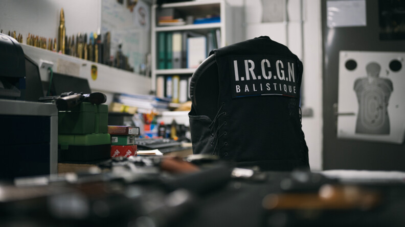 IRCGN - L’expertise balistique, une technicité au service de l’enquête criminelle gendarmerie.interieur.gouv.fr/gendinfo/sur-l…
