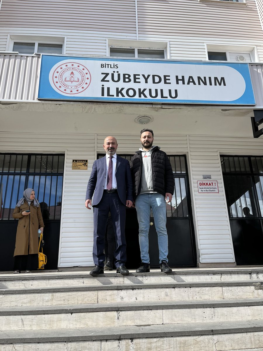 Fikret Bakır (@fikretbakir13) on Twitter photo Hayırlı olsun Bitlis….
Sen herşeyin en iyisine layıksın🙏🙏🙏
<a href="/alibabacan/">Ali Babacan</a> <a href="/erginsadullah/">Sadullah Ergin</a> <a href="/drmedeniyilmaz/">Dr.Medeni YILMAZ</a> <a href="/keremaltun65/">Kerem Altun</a> Hayırlı olsun Bitlis….
Sen herşeyin en iyisine layıksın🙏🙏🙏
<a href="/alibabacan/">Ali Babacan</a> <a href="/erginsadullah/">Sadullah Ergin</a> <a href="/drmedeniyilmaz/">Dr.Medeni YILMAZ</a> <a href="/keremaltun65/">Kerem Altun</a>