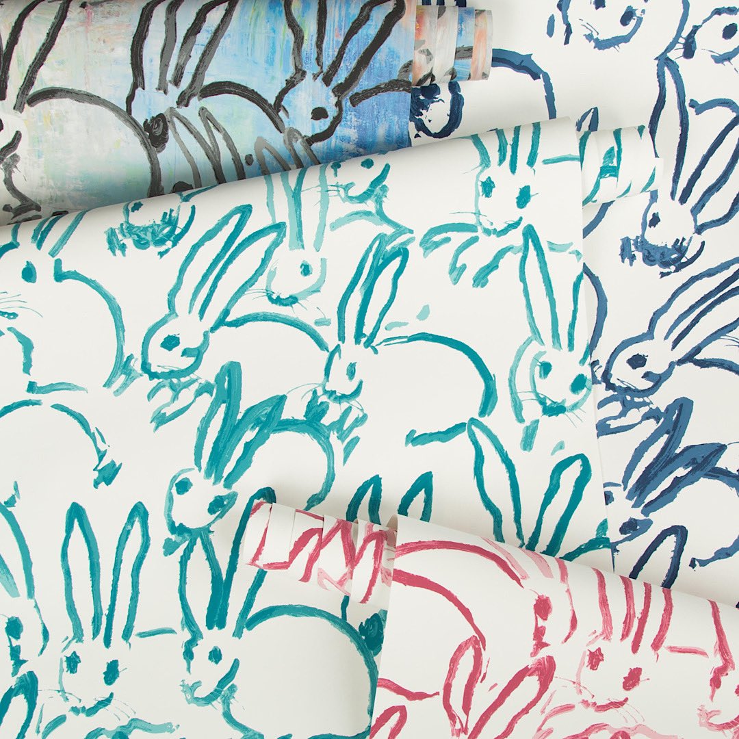 atticahome's tweet image. Happy Easter! Here is the Hutch wallpaper collection by Hunt Slonem for @kravetinc. One of the hallmarks of this collection is how the wallpaper keenly captures the nuance of Hunt’s hand, creating the illusion that each design was painted by the artist directly onto the wall.