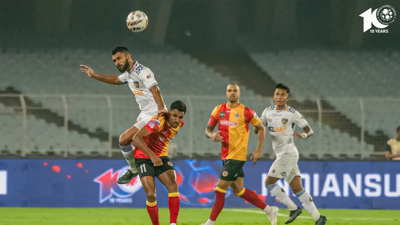 363 - No team has won more aerial duels in the ongoing @IndSuperLeague season than @ChennaiyinFC – 363; however, the Marina Machans’ success rate of 52.5% in such duels is second in the league, behind only @mohunbagansg (58.6% - 219/374 aerial duels won). Airy. #MBSGCFC #ISL10