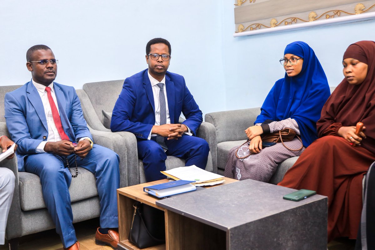 The meeting with the Director-General (DG) regarding the Minority Fellowship Project Placement in the ministry of Interior federal affairs was constructive and promising. The DG expressed interest in the project and recognized the importance of supporting minority communities.