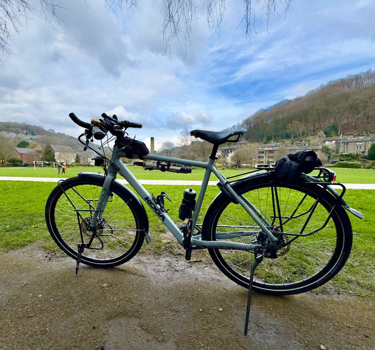 CyclingEurope's tweet image. I hardly dare admit this but… the soon-to-be star of #LeGrandTour, a @BikeCalledWanda (my 2019 @Koga_Bikes WorldTraveller) has been more ornament than bicycle in the last 18 months. It was with some trepidation that I set off early to cycle the 20km to Hebden Bridge. I pumped up
