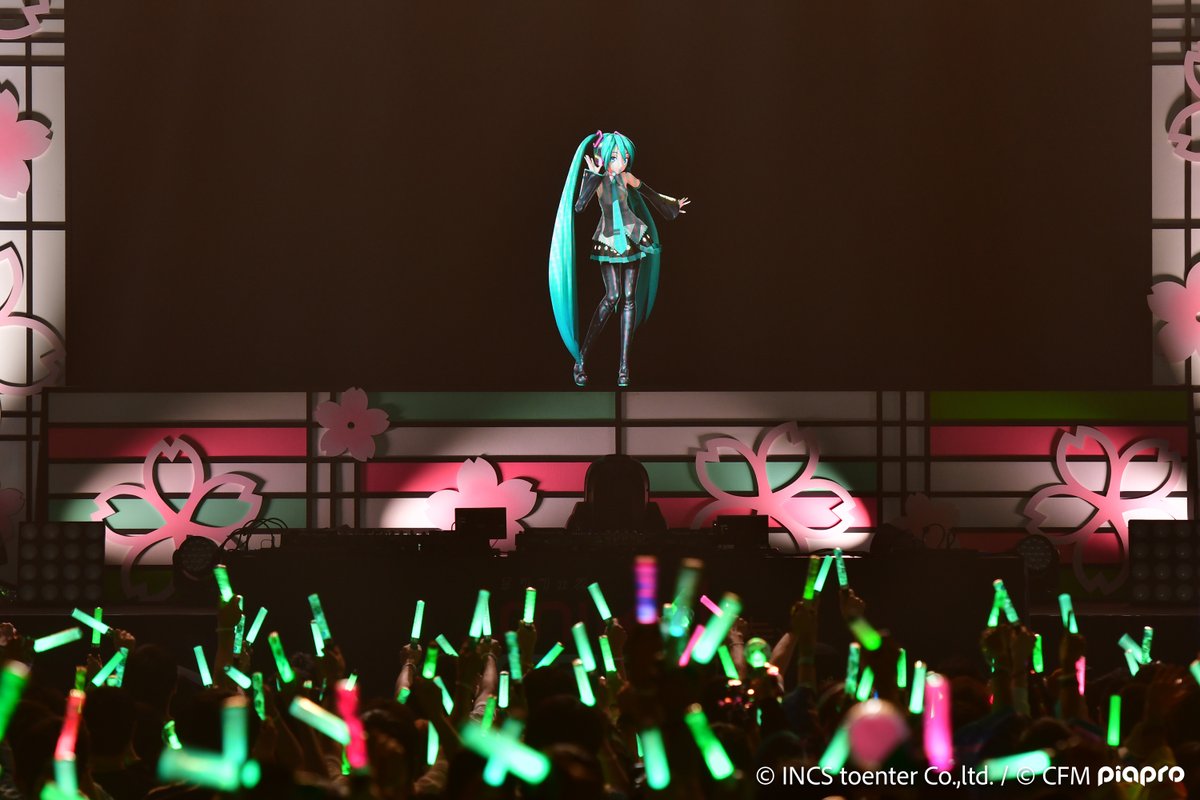cfm_miku's tweet photo. 🌸🌸#MIKUFES24🌸🌸

   ／ 　
　　大歓声をいただき公演終了いたしました✨
　　ご来場いただきありがとうございました！
　＼ 

公演は4月30日（火）23：59まで、
ABEMAにてアーカイブ配信中です🌟

まだまだ興奮が冷めない今日のライブを
繰り返し楽しみたい方はぜひご覧ください👀

詳細はこちら👉https://t.co/AuShm4DiQe

また、後日アフターレポートの公開も予定していますので、お楽しみに♪

 #初音ミク  #鏡音リン #鏡音レン #巡音ルカ #MEIKO #KAITO #miku16th