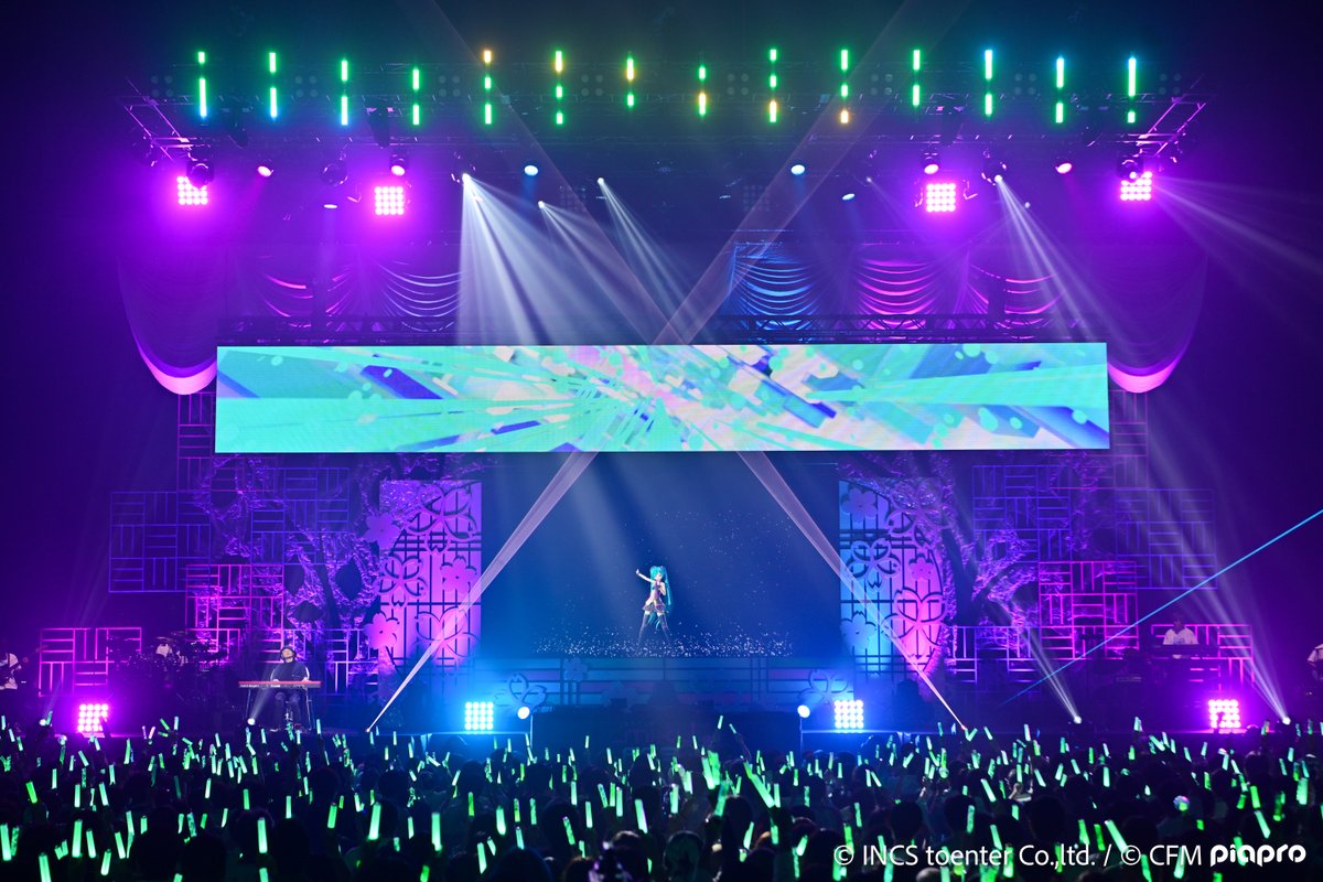 cfm_miku's tweet photo. 🌸🌸#MIKUFES24🌸🌸

   ／ 　
　　大歓声をいただき公演終了いたしました✨
　　ご来場いただきありがとうございました！
　＼ 

公演は4月30日（火）23：59まで、
ABEMAにてアーカイブ配信中です🌟

まだまだ興奮が冷めない今日のライブを
繰り返し楽しみたい方はぜひご覧ください👀

詳細はこちら👉https://t.co/AuShm4DiQe

また、後日アフターレポートの公開も予定していますので、お楽しみに♪

 #初音ミク  #鏡音リン #鏡音レン #巡音ルカ #MEIKO #KAITO #miku16th