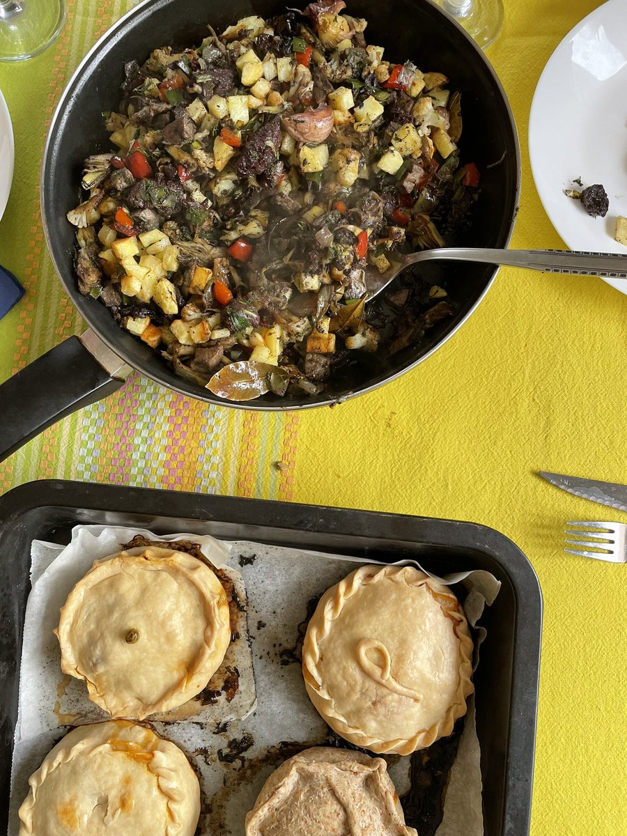 Frit i #panades ! Bon diumenge de #pasqua
