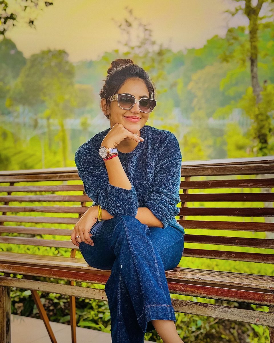Stylish _ A t h u l y a R a v i 💞😘 #Athulya #AthulyaRavi @AthulyaOfficial