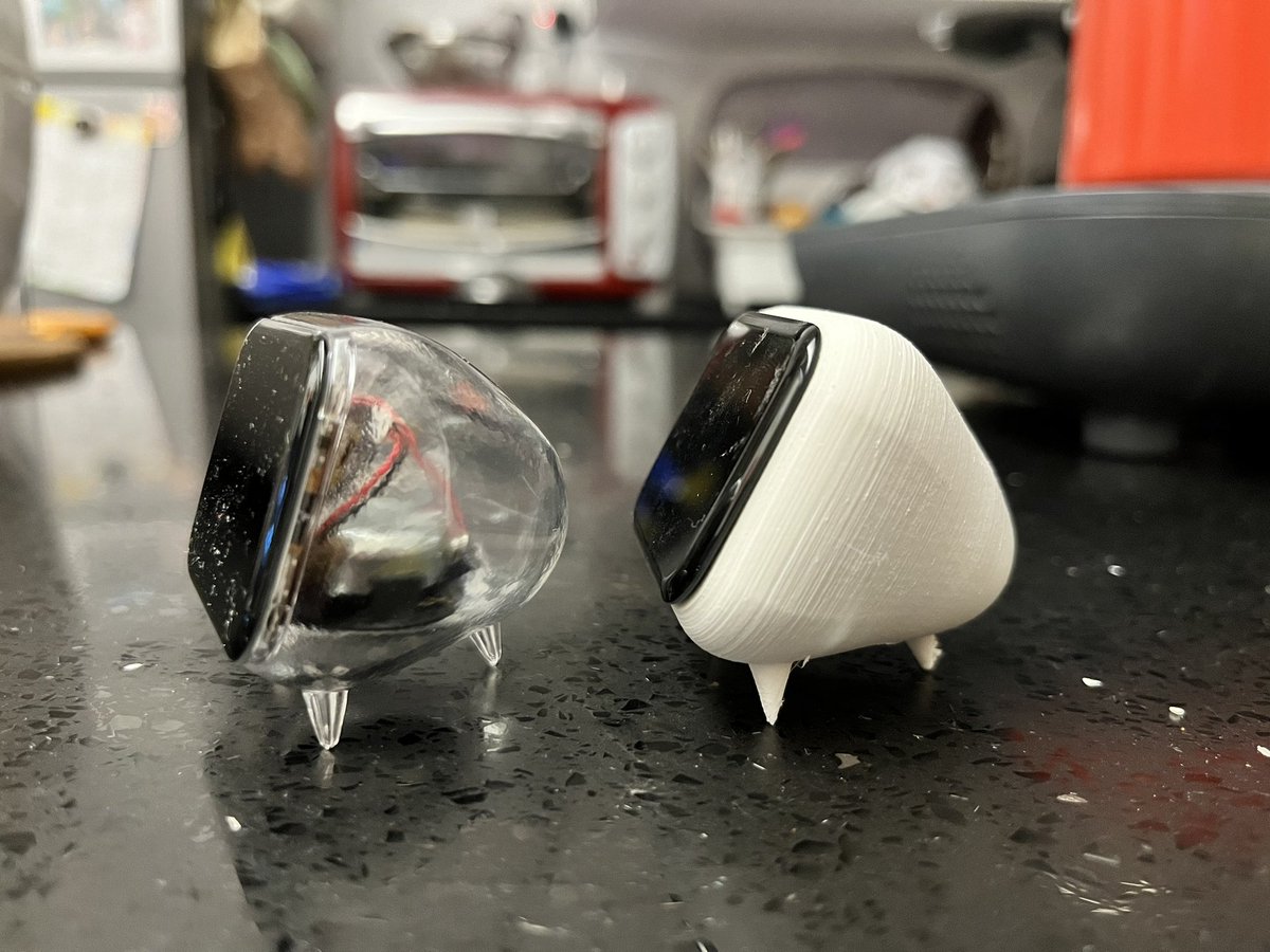 陳亮手痕定律 tweet media