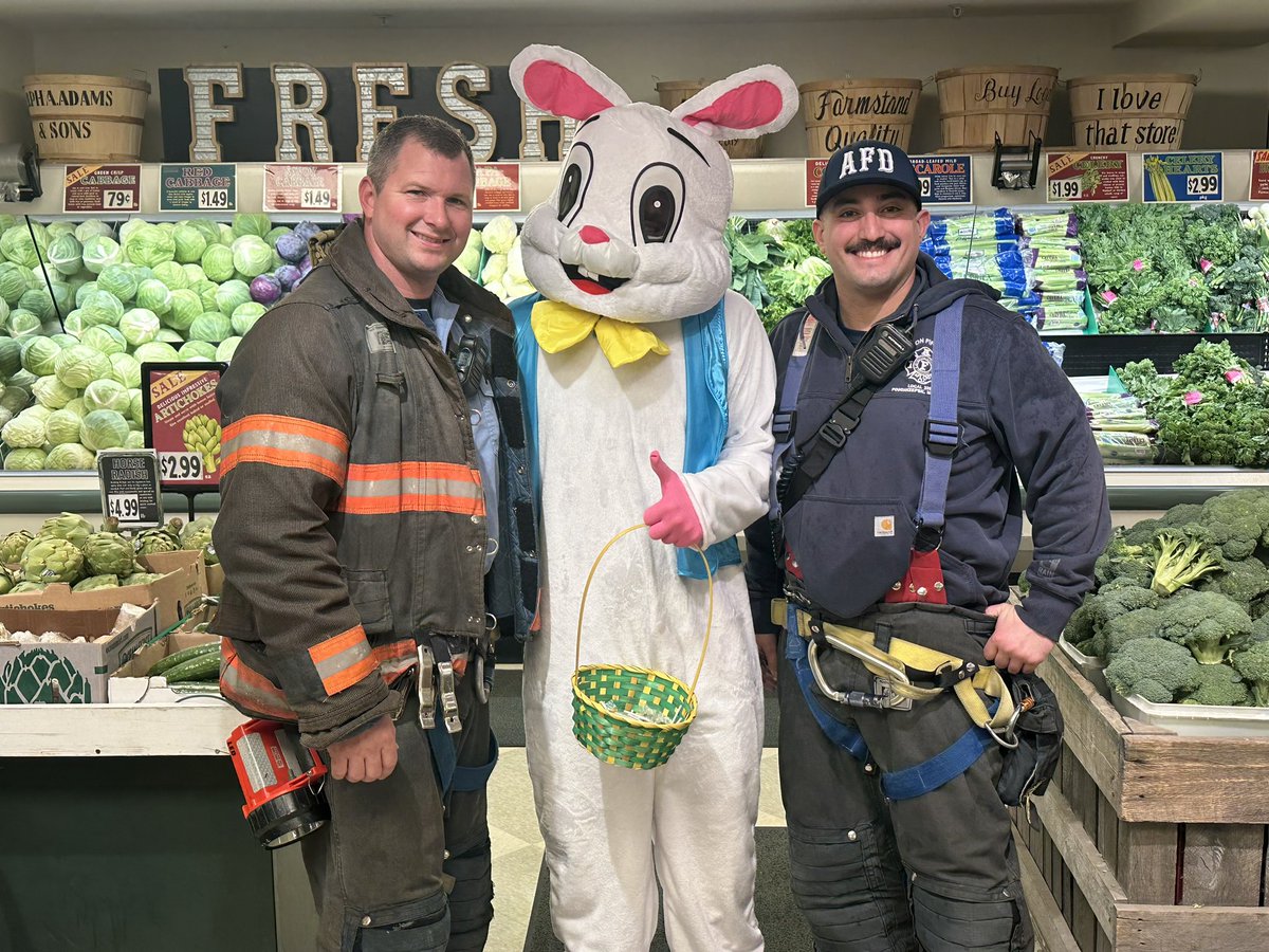 Arlington Professional Firefighters wish you and your family a safe and happy Easter!