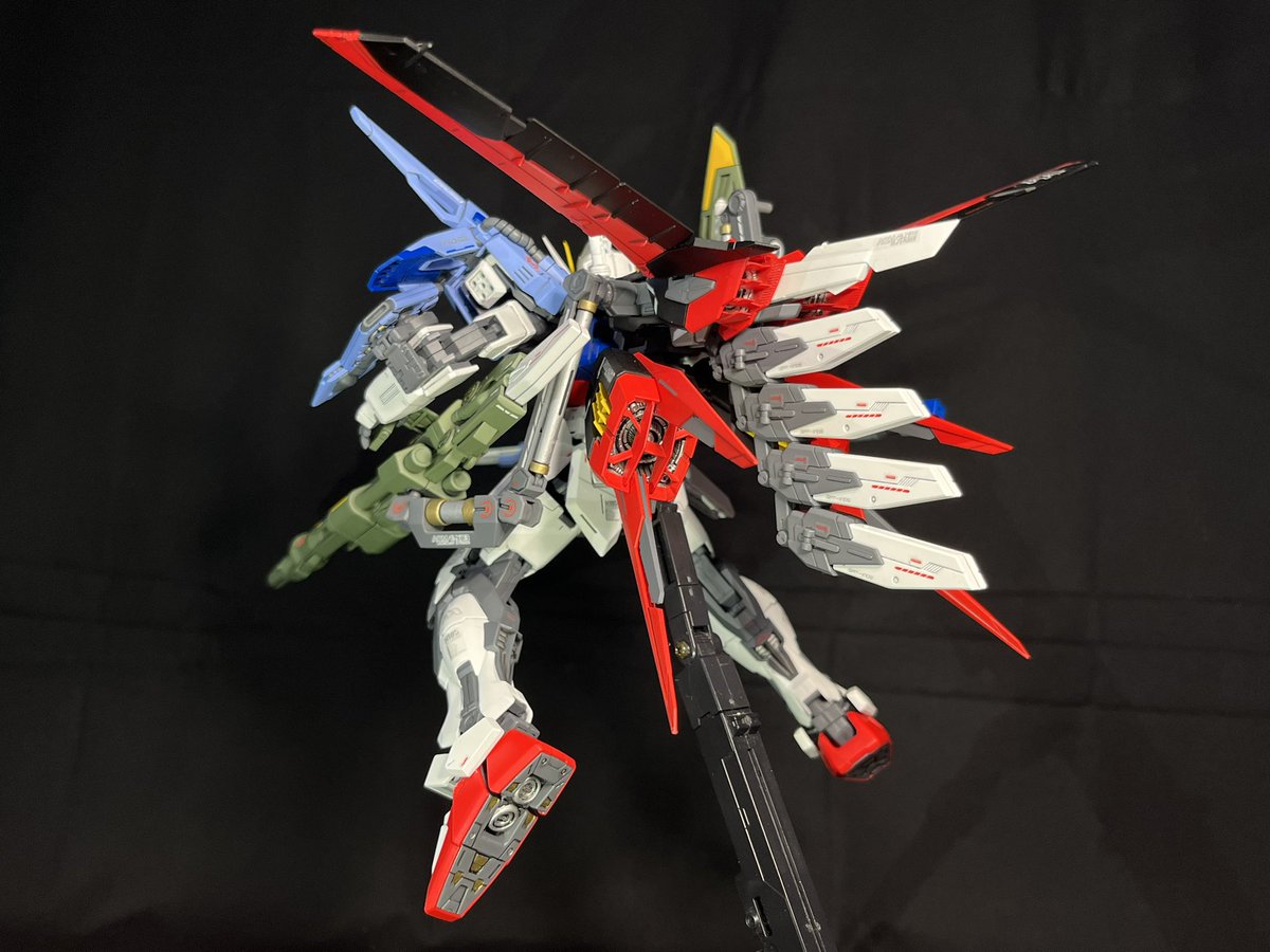 TRANSAMMODE2's tweet photo. MGストライク出来ました！
3ヶ月かけてしまいました。

改造箇所はコメ欄に！ https://t.co/JqDWoEqzcn