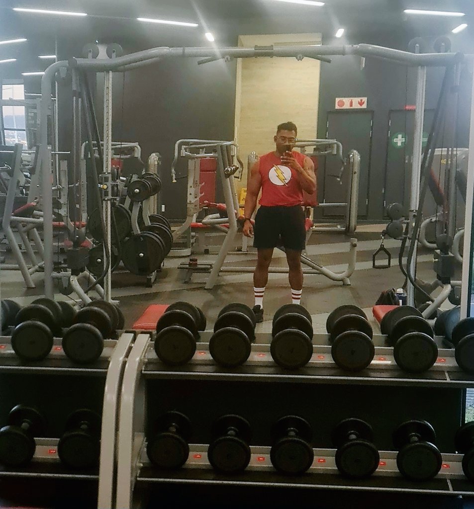 DelanoAlexander's tweet photo. I'm not really a gym photo person. But I guess when the sheep are asleep, the lion can roar in peace. ✊️
#sundayvibes #gym #gymsessions #sundaygym https://t.co/DQTliQNDzK