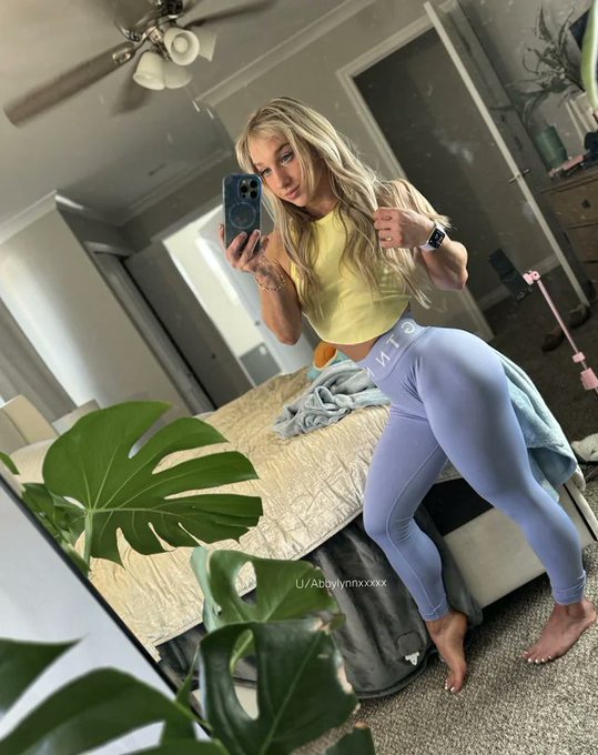 Sexy and tight https://t.co/XgmsCGCKU9