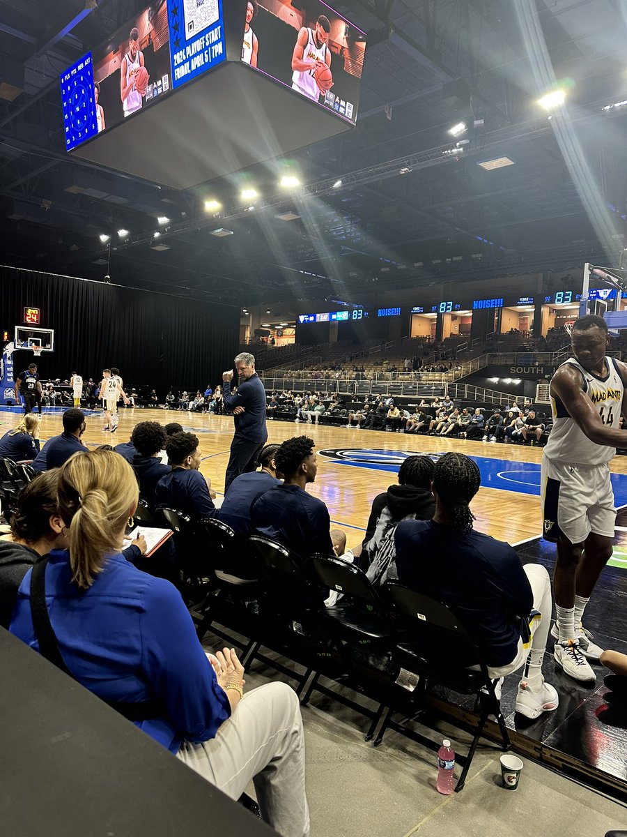 Congratulations @TheMadAnts on a record-setting season! <a href="/ctaylor21/">Chris Taylor</a>  <a href="/22hankins/">Tom Hankins</a>
