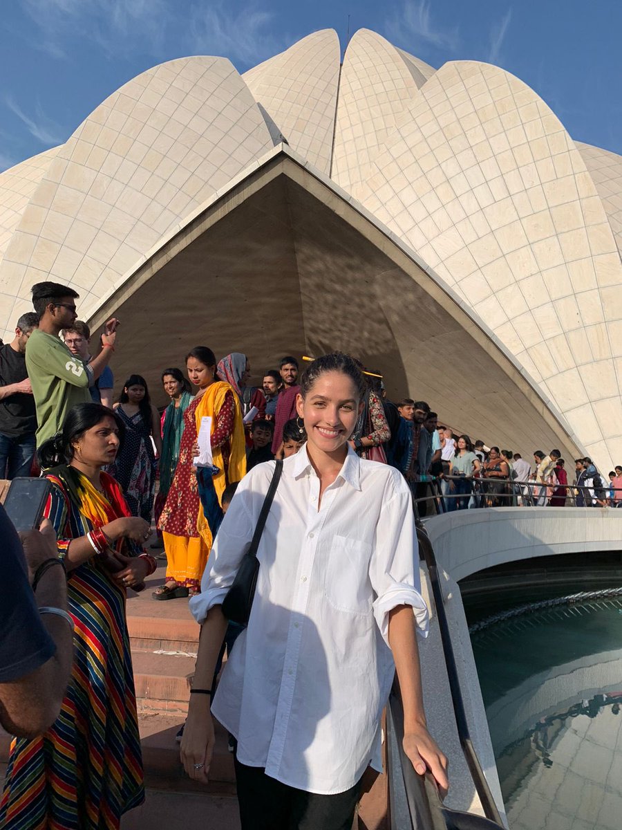 SamiaSenna's tweet photo. Lotus temple 🪷
#india #model #trip #temple https://t.co/9ebHm3Mq0r