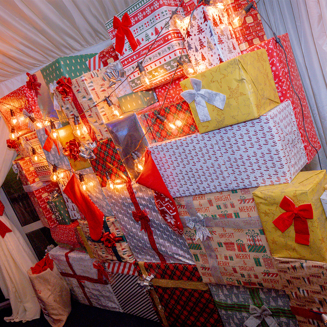 𝟐𝟎𝟐𝟒 𝐂𝐇𝐑𝐈𝐒𝐓𝐌𝐀𝐒 𝐏𝐀𝐑𝐓𝐈𝐄𝐒 🎄

Bookings are now available for our various Christmas parties!

We are able to accommodate for groups of all sizes. 

Details ➡️ derbyshirec.cc/3osgB0U